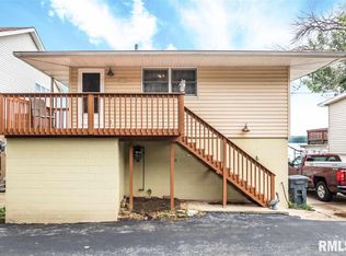 4724 N Galena Rd, Peoria Heights, IL 61616