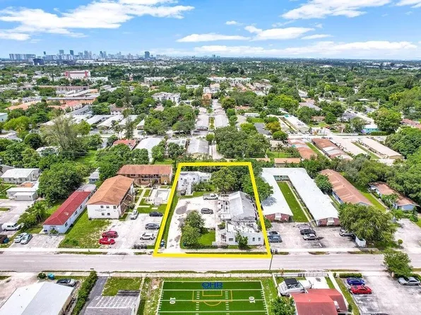 2306 Van Buren Street, Hollywood, FL 33020