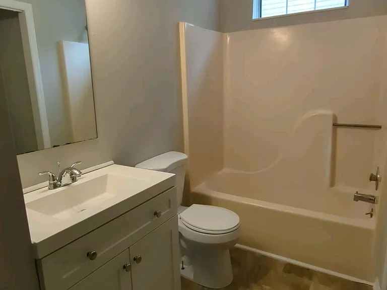 510 Park Ct — Photo 8