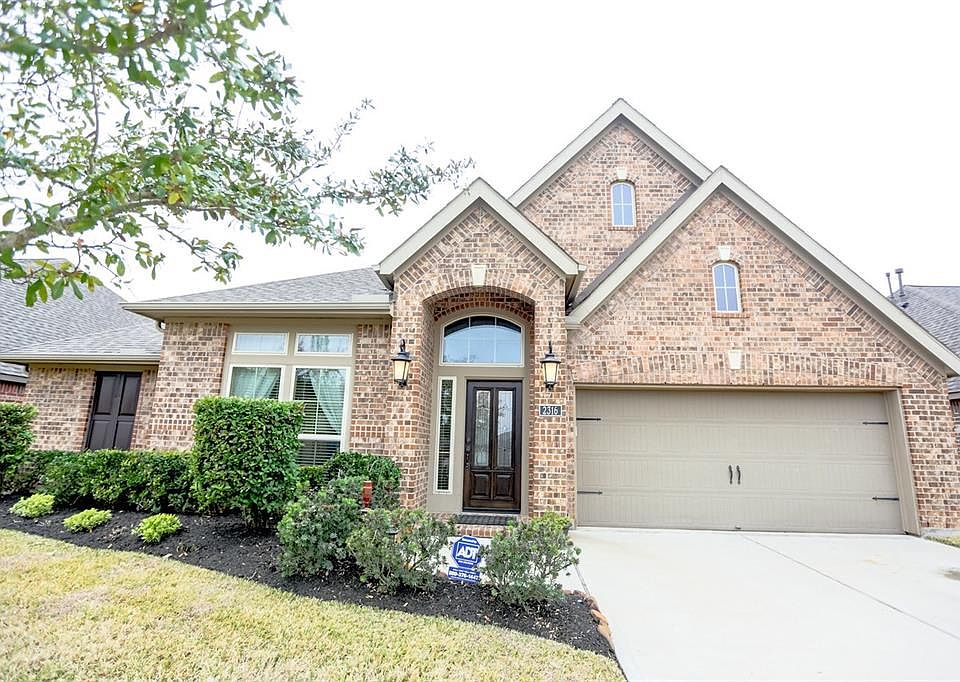 1st image of 2316 Laurel Loch Ln