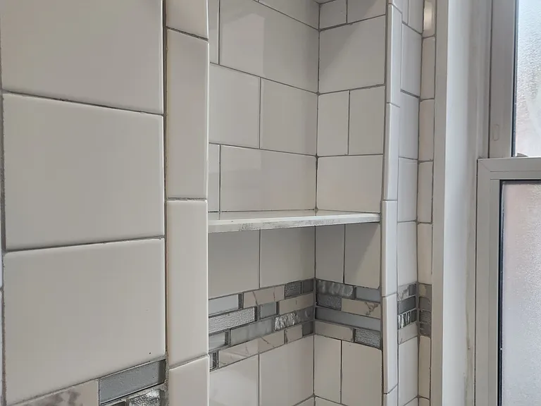 220 Hanover St #28 — Photo 24