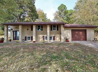 1214 Warner Ave, Scott City, MO 63780