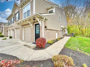 581 Riversbreeze Dr, Ludlow, KY 41016