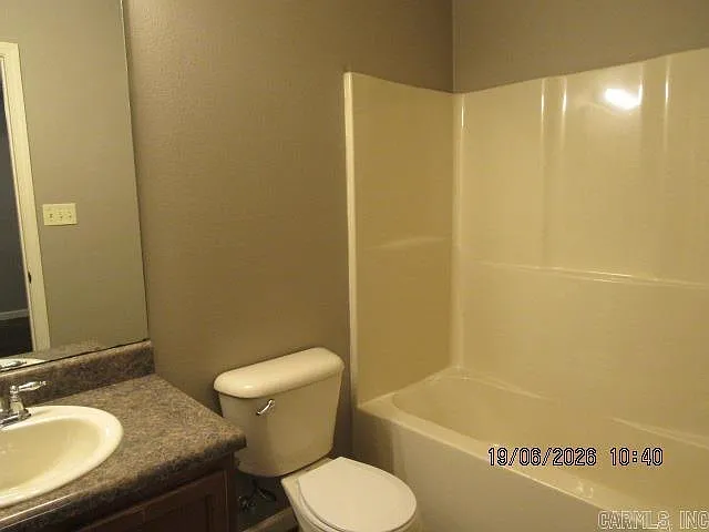 2205B Rosemary Dr — Photo 11