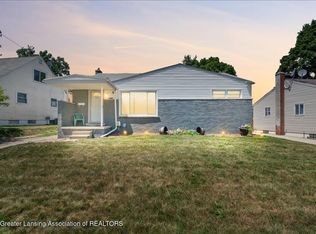 925 Mitchell Ave, Lansing, MI 48917