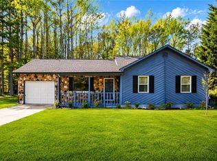 5385 Garvey Dr, Fairburn, GA 30213