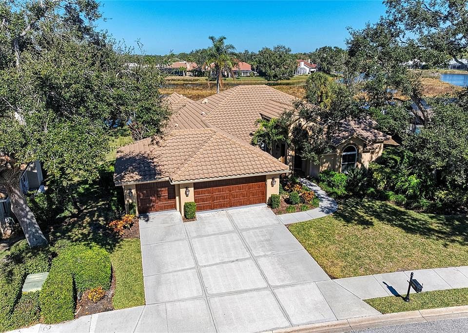 1st image of 8383 CYPRESS HOLLOW DRIVE