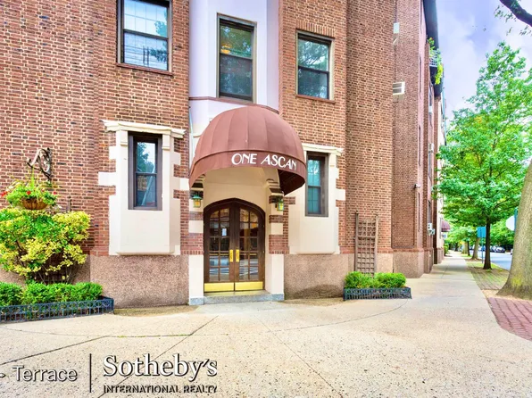 1 Ascan Avenue image 1 of 16