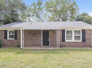 515 Milan Rd, Charlotte, NC 28216