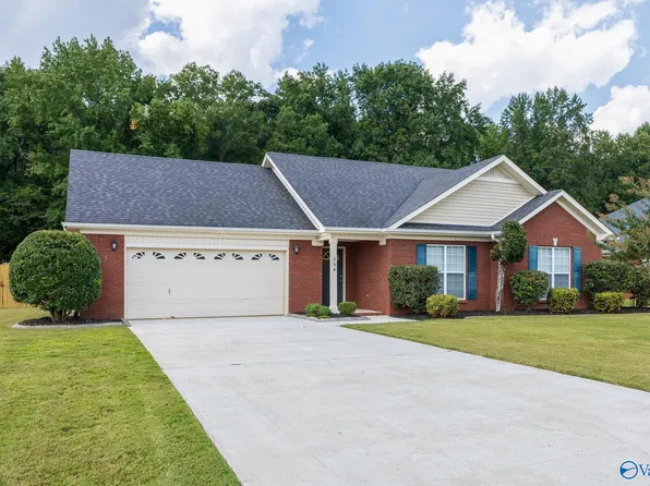 254 Morning Star Dr, Huntsville, AL 35811
