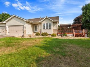 7061 148th Ave NW, Ramsey, MN 55303