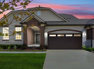40628 Azalea Dr, Clinton Township, MI 48036