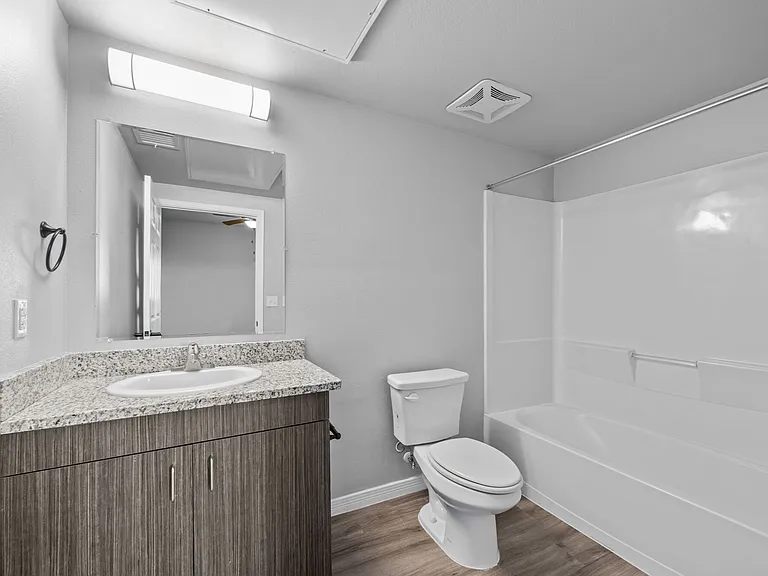DISTRICT AT PELLICANO — Photo 10