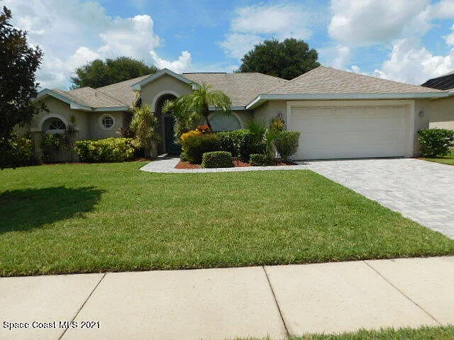 1361 Tamango Dr — Photo 1