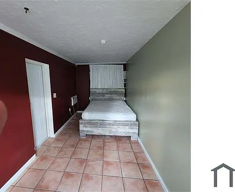 640 10th Ave N #622 — Photo 3