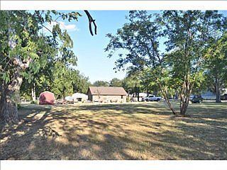 5th image of 204 S McCracken St