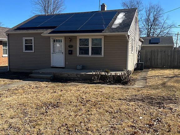2nd image of 222 Earl Ave