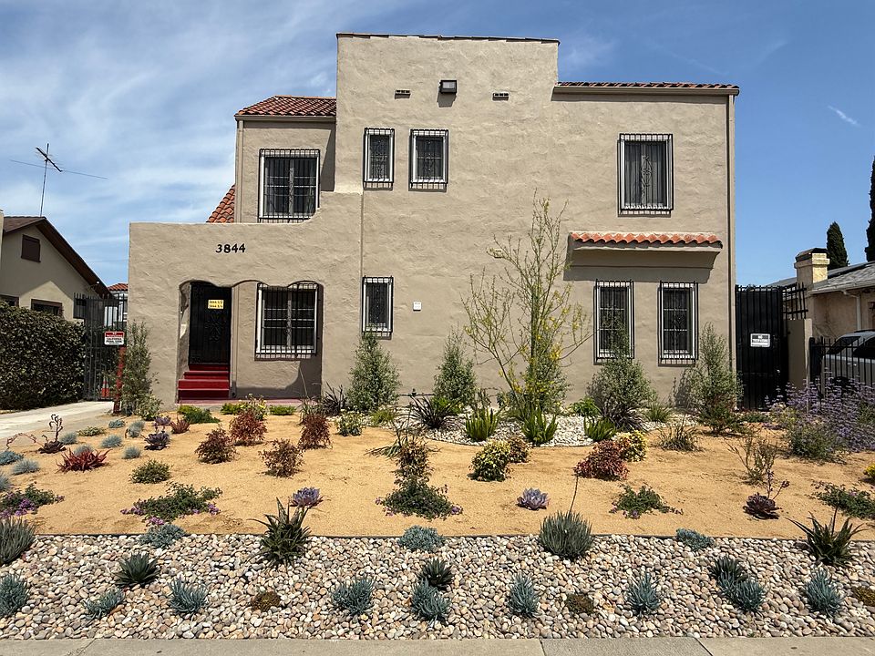 FRONT BUILDING EXTERIOR