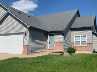 2230 W Geneva Rd, Peoria, IL 61615