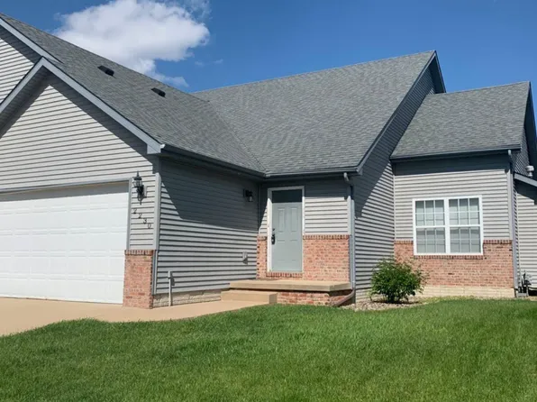 2230 W Geneva Rd, Peoria, IL 61615