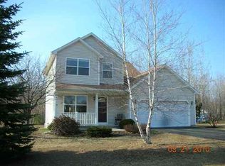 9 Plum Ct, Saratoga Springs, NY 12866