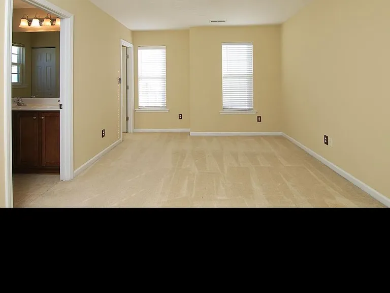8843 Thornton Town Pl — Photo 18