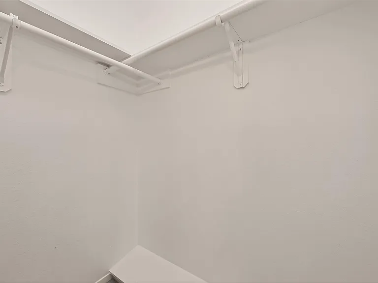 5347 Lincoln Green Dr — Photo 21