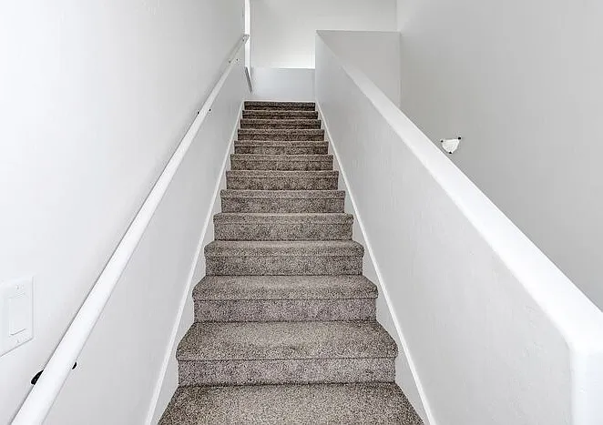 380 White River Dr — Photo 25