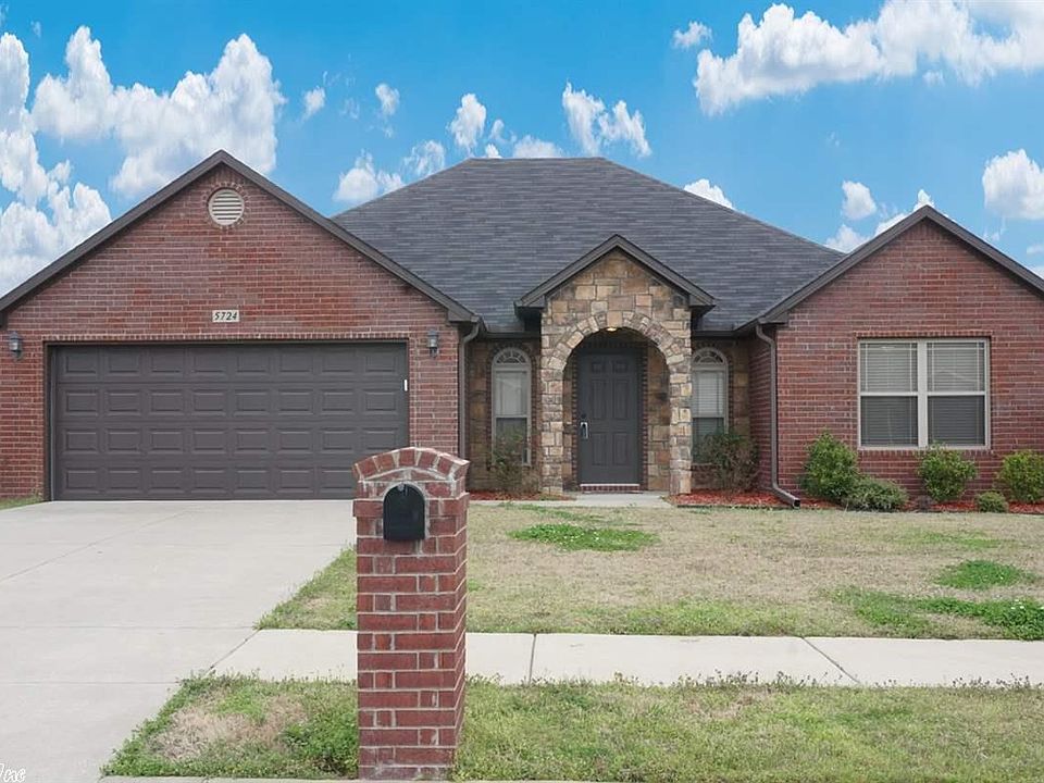 1st image of 5724 Little Elm Ln