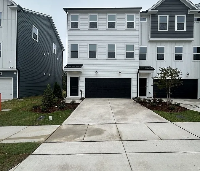 2143 Grouse Ski Cir #1 — Photo 1