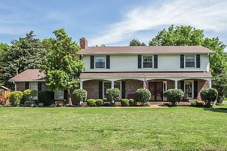 1st image of 224 Clearlake Dr W
