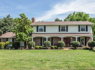 224 Clearlake Dr W, Nashville, TN 37217