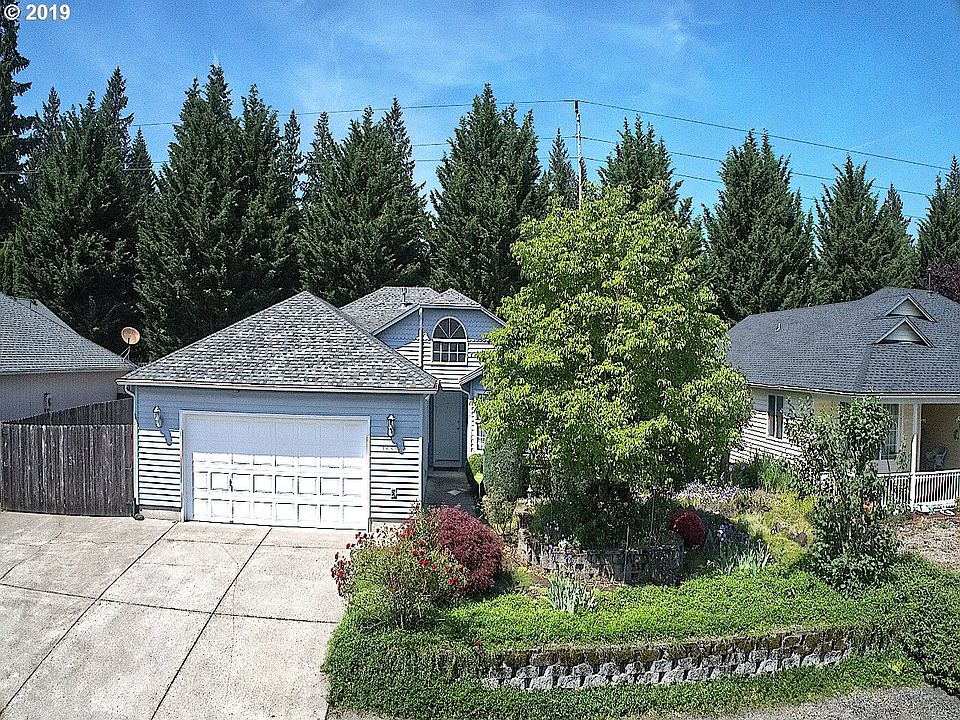 1st image of 14806 NE 75th Cir