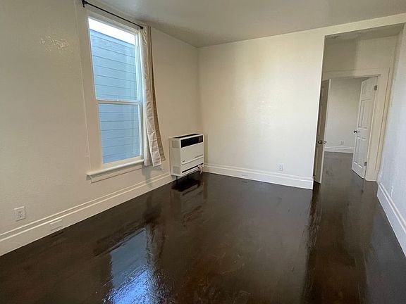3rd image of 1229-1235 Peralta St #B