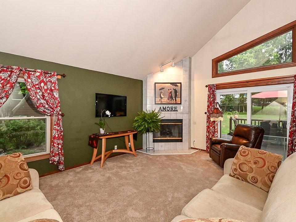 1st image of 2680 E Fenway Dr