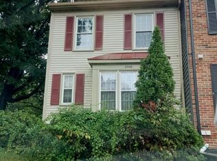 8546 Springfield Oaks Dr, Springfield, VA 22153