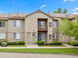 34780 W Eight Mile Rd APT 10, Farmington Hills, MI 48335