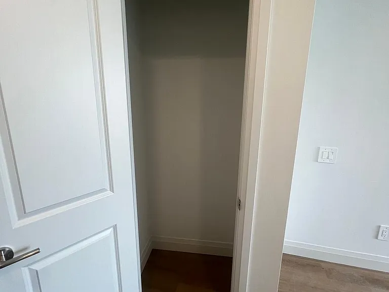 1333 Weber St E #501 — Photo 16