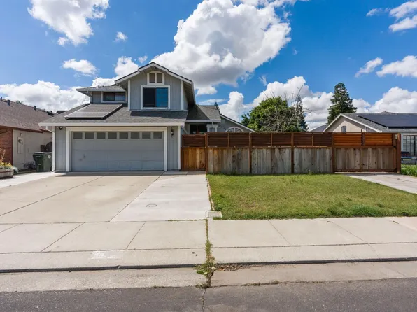 1071 Winters Dr, Manteca, CA 95337