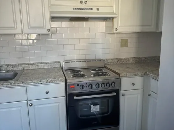 1795 North Ave, Bridgeport, CT 06604