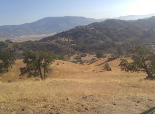 26520 Oakflat Dr, Tehachapi, CA 93561