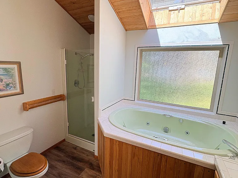 7205 SW Burl Dr — Photo 20