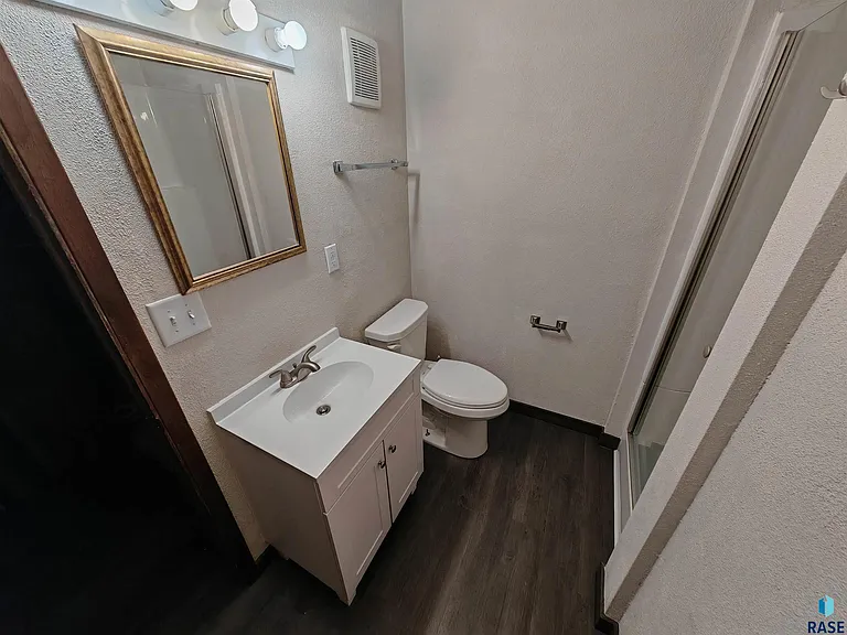 4504 S Cliff Ave — Photo 14
