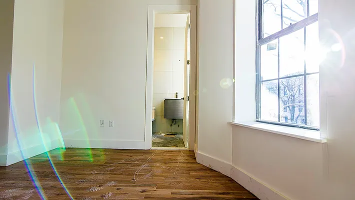 Rented by Nooklyn NYC LLC | media 50