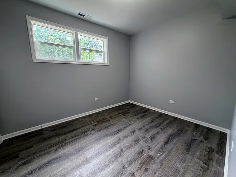 311 S Lodge Ln #A — Photo 6