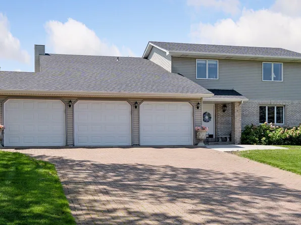 21910 Harrow Ave N, Forest Lake, MN 55025