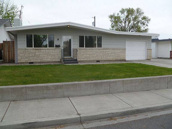 3rd image of 8 N Quincy St