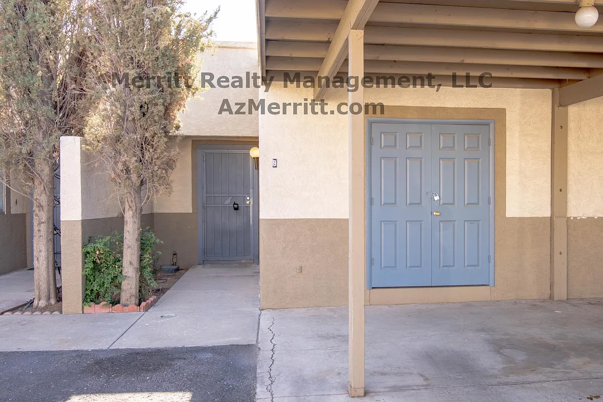 Building Photo - 3832 E Pima St #9