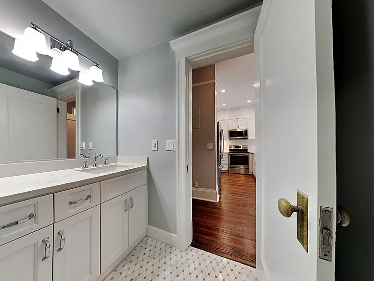 952 Sutter St. — Photo 15