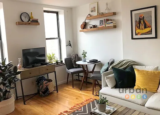 Rented by Urban Pads | media 12